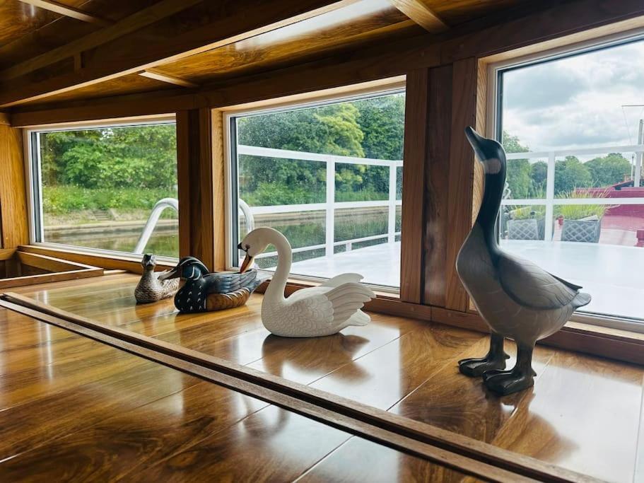 Unique Houseboat Experience I Central City Break York Kültér fotó