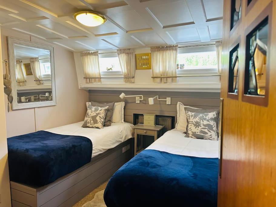 Unique Houseboat Experience I Central City Break York Kültér fotó